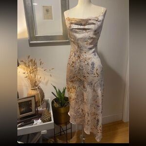 Audrey 3+1 medium slip dress midi